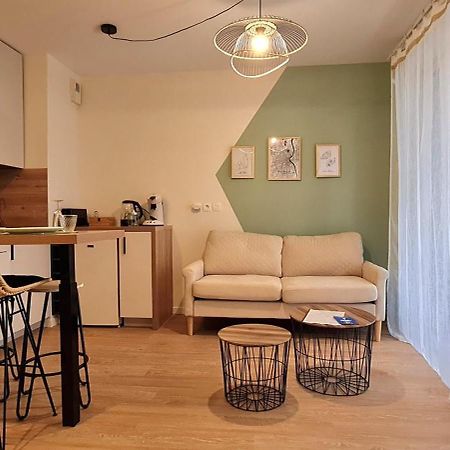 Coquet T2 Pied Bordeaux Apartment Begles Luaran gambar
