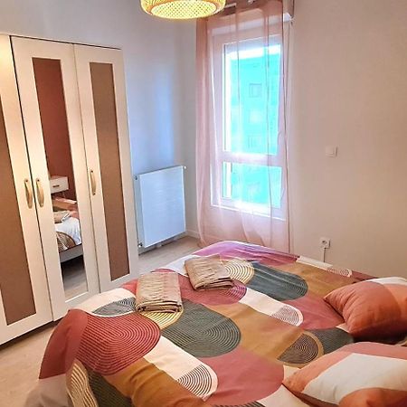 Coquet T2 Pied Bordeaux Apartment Begles Luaran gambar